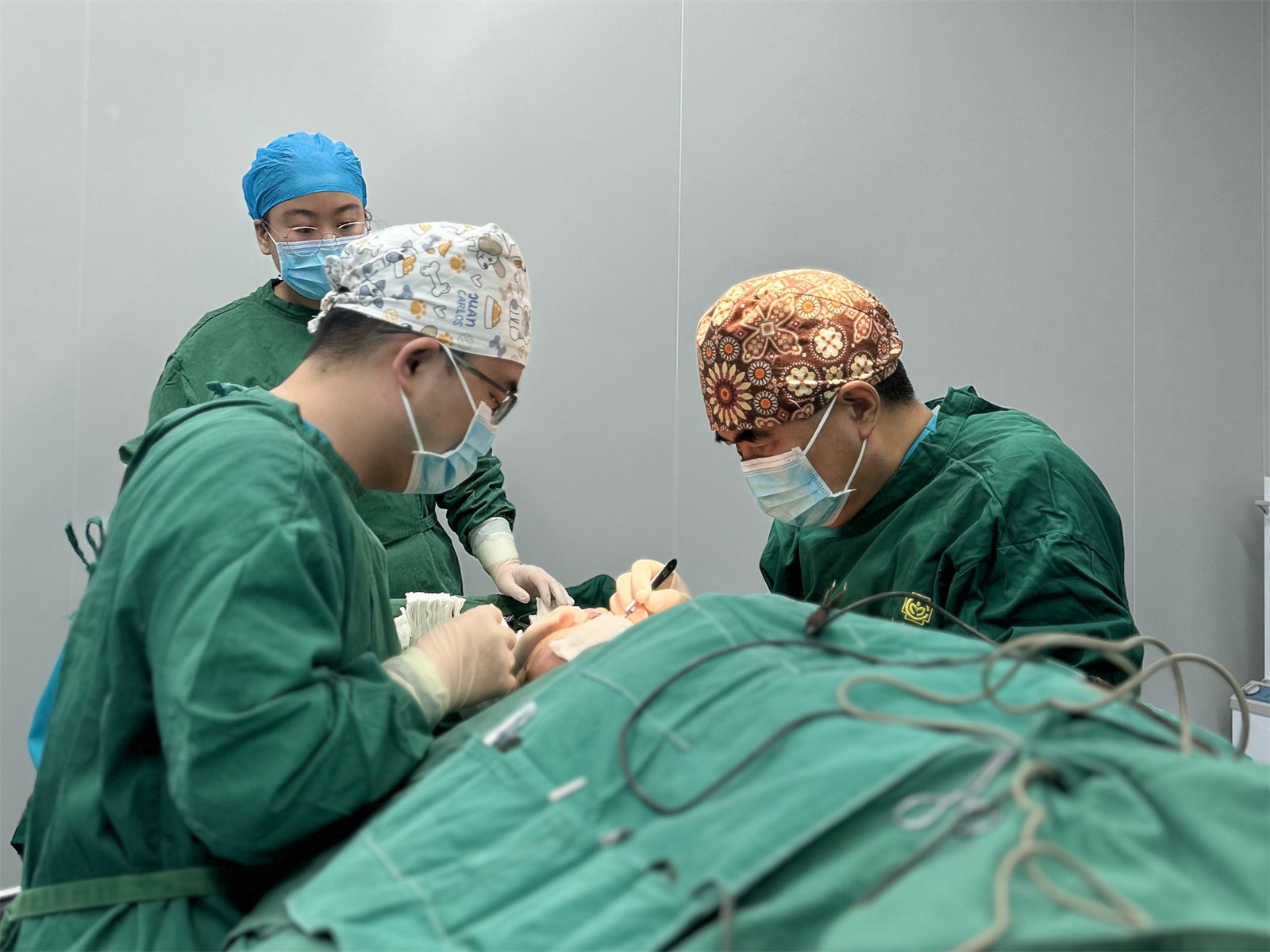 55岁脸部变形松弛不自信，拉皮术后2天、7天真实分享